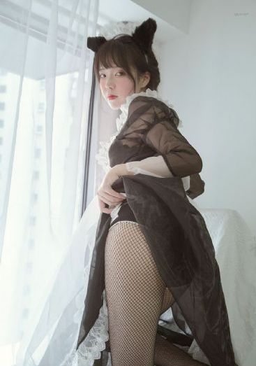 我和闺蜜在公交被高潮在线看_在线完整观看
