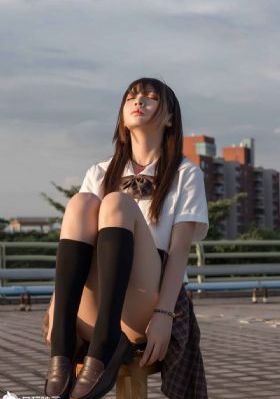 女人借种一级毛片武则天_午夜在线观看完整版