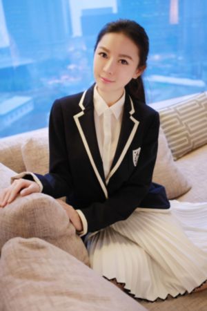 国产真人性做爰久久网站_未删减完整版
