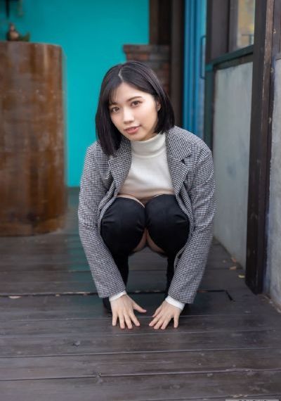 少妇哭着肉体还债中文字幕_电影在线观看免费