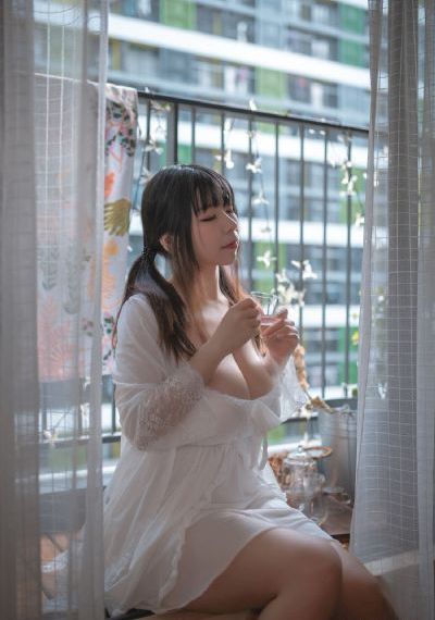 成人午夜免费电影_剧情片免费全集观看