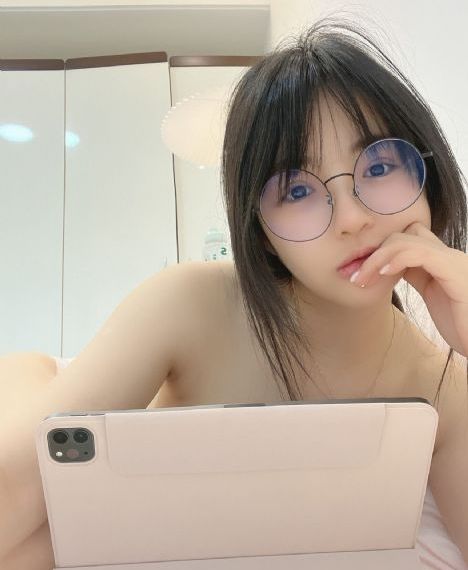 国产精品无码综合区_剧情片在线播放