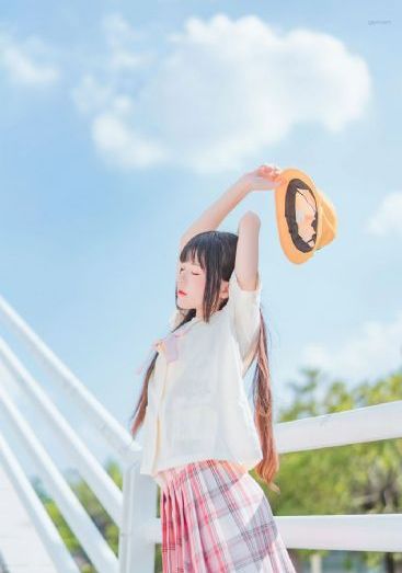 亚洲另类一区二区_正片免费观看