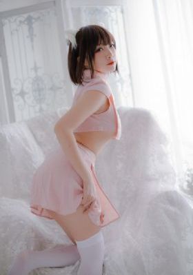 8个男人1个女人毛片_高清日韩电影在线