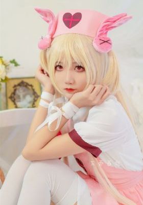 巨胸女仆服务在线电影_BD英语动漫在线观看