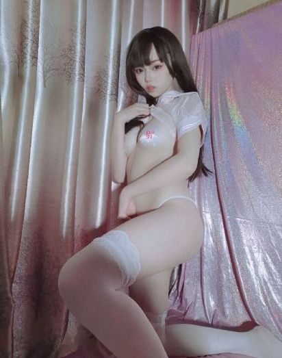 国产美女香蕉在线观看_720高清迅雷在线观看