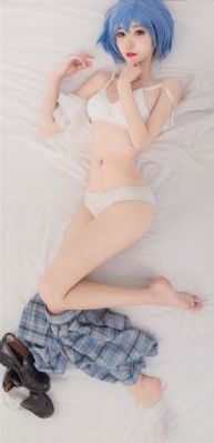 日本三级黄色全大电影_720超清免费观看
